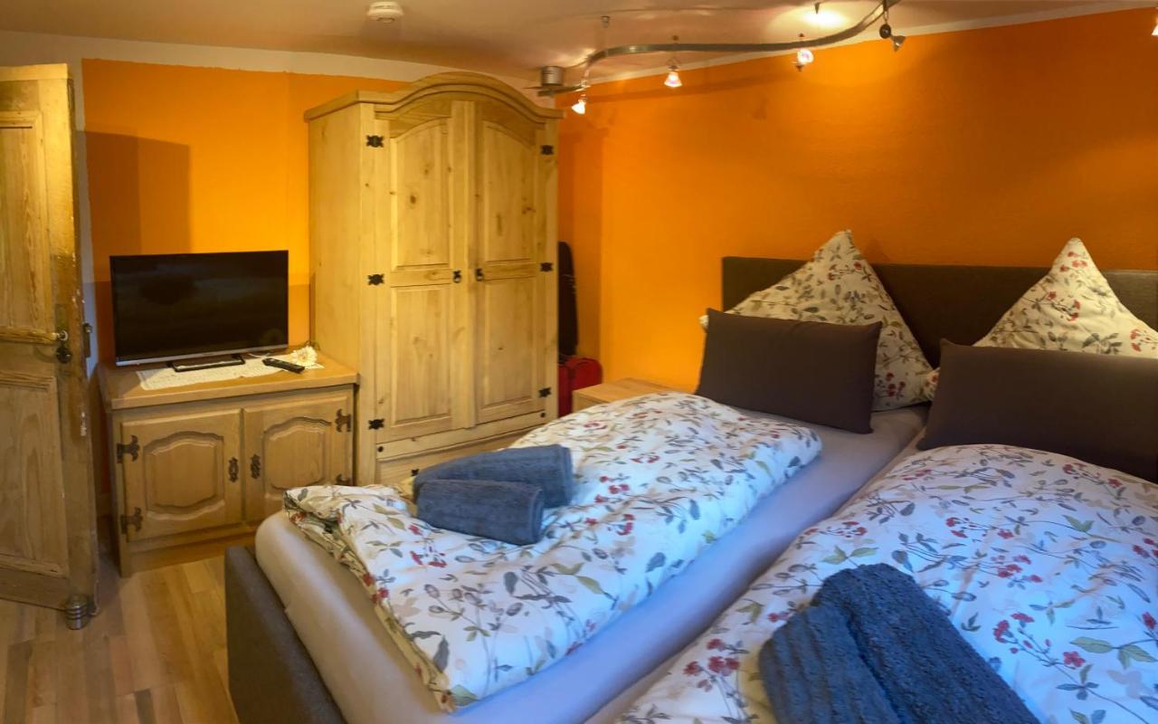 Ferienwohnung Am Markt モンシャウ エクステリア 写真